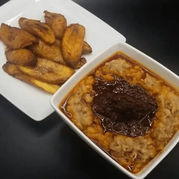Honey Beans with Sweet Plantain (Ewa Aganyin)
